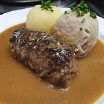 فندق Zum Ehem. Koenigl. Bayr. Forsthaus فالدزاسن