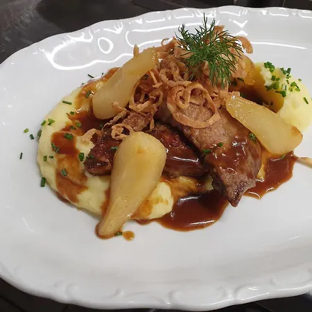 Zum Ehem. Koenigl. Bayr. Forsthaus 3*