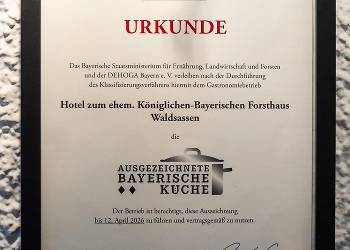 Hotel Zum Ehem. Koenigl. Bayr. Forsthaus 3*